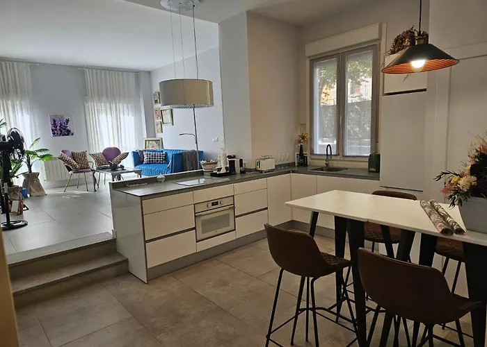 Апартаменты Loft17 *